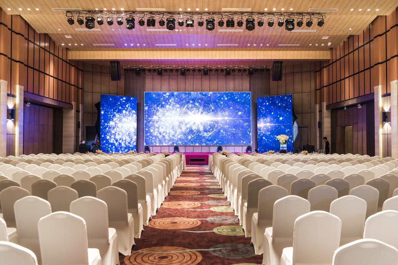 Muong Thanh Luxury Da Nang Hotel Exterior foto