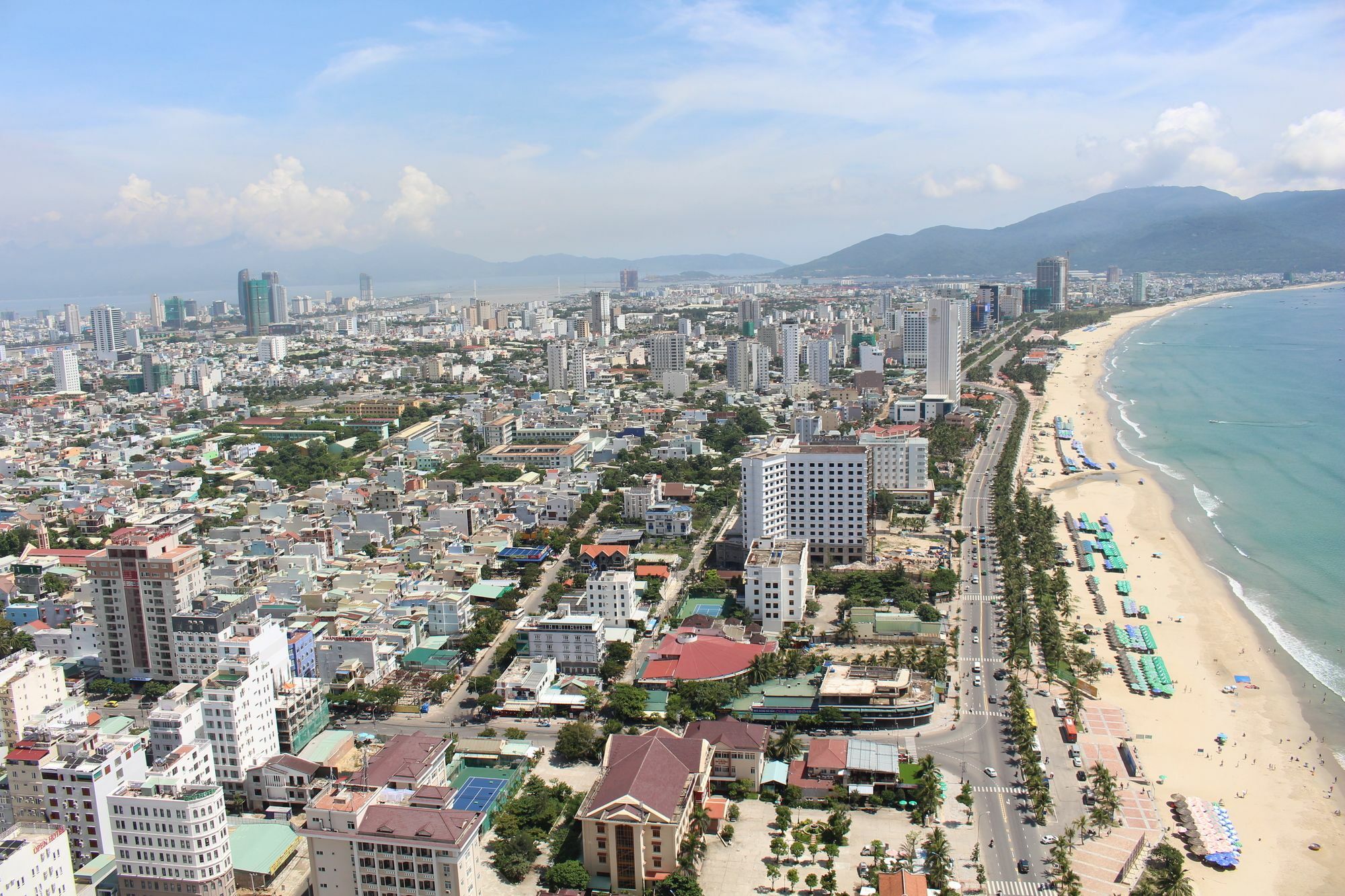 Muong Thanh Luxury Da Nang Hotel Exterior foto